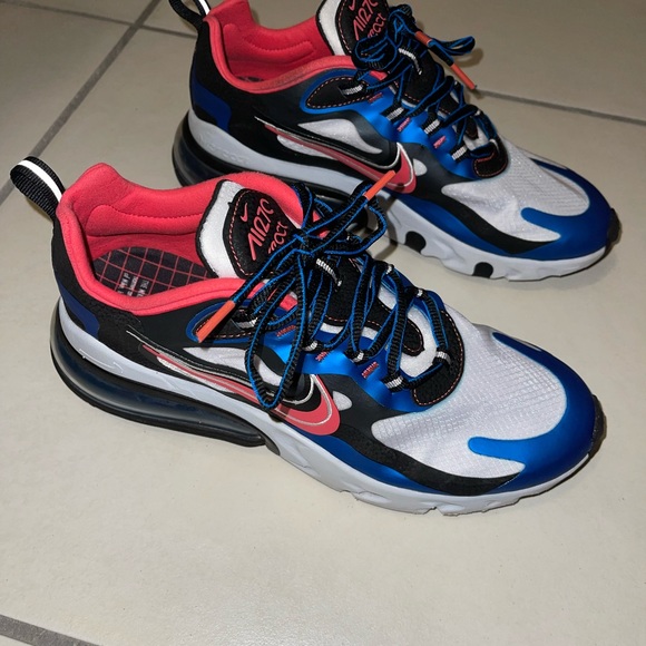 Nike Air Max 270 React - Picture 3 of 6